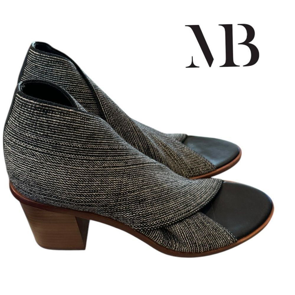 Matt Bernson Women's Jette Black White Wrap Block Heel Open Toe Ankle Booties 8